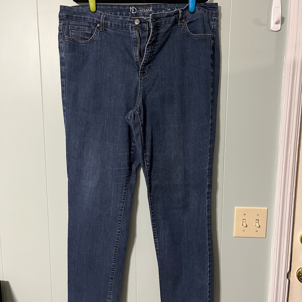 New Directions Blue Straight Leg Jeans Timeless Style